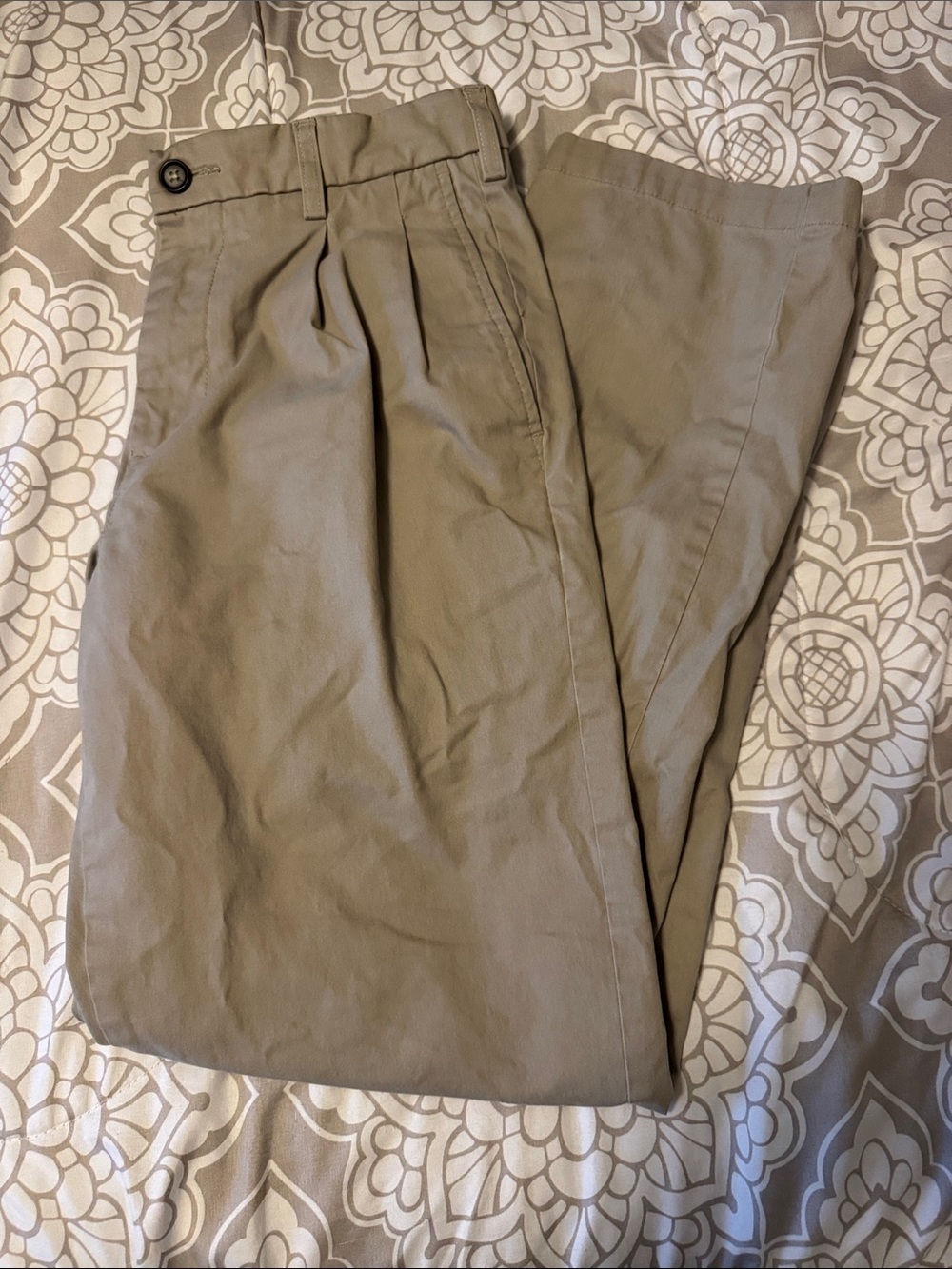 Croft & Barrow Men's Khaki Pleated Chino Pants Easy Care Classic Fit 30x32